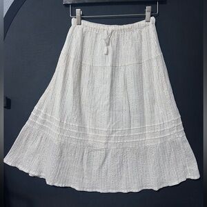 MINI BODEN Girls Tiered Like Skirt Pull on White w/gold Metallic Thread 11-12y.